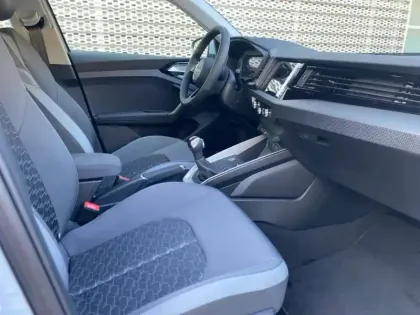 Photo 28 Audi A1  Sportback 30 TFSI 116 ch S tronic 7