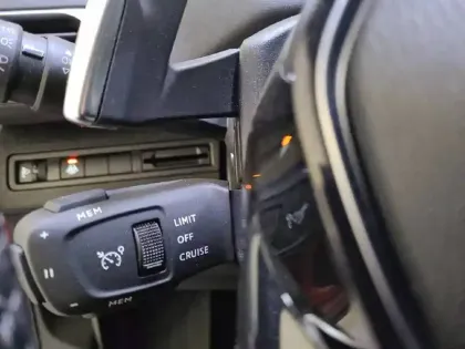 Photo 27 Peugeot 3008  Puretech 130ch S&S EAT8