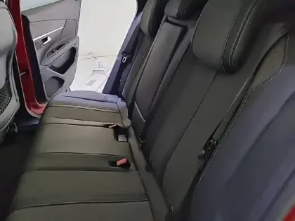 Photo 11 Peugeot 3008  Puretech 130ch S&S EAT8