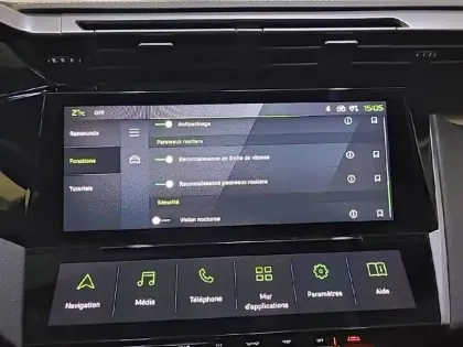 Photo 22 Peugeot 408  PureTech 130 ch S&S EAT8