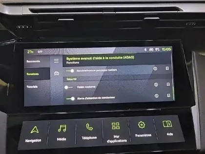 Photo 23 Peugeot 408  PureTech 130 ch S&S EAT8