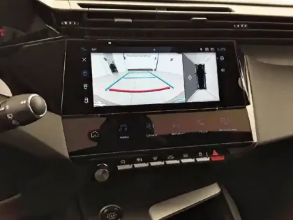 Photo 49 Peugeot 308  BlueHDi 130ch S&S EAT8