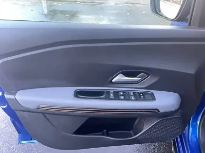 Photo 10 Dacia Sandero  ECO-G 100 GSR2