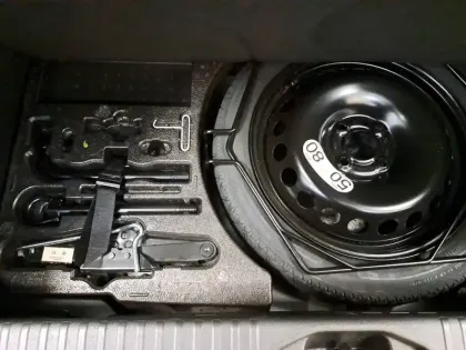 Photo 19 Renault Clio  E-Tech full hybrid 145