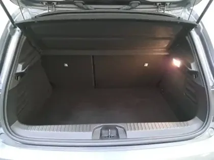 Photo 18 Renault Clio  E-Tech full hybrid 145