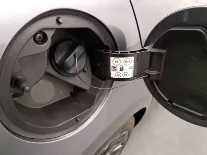 Photo 20 Renault Clio  E-Tech full hybrid 145