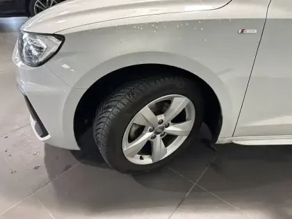 Photo 6 Audi A1  Sportback 30 TFSI 116 ch S tronic 7