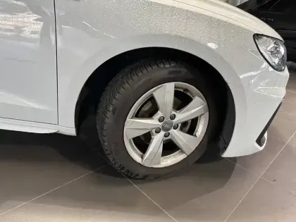 Photo 2 Audi A1  Sportback 30 TFSI 116 ch S tronic 7