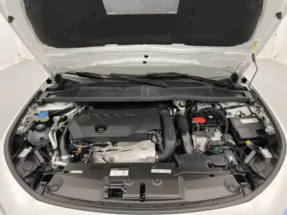 Photo 20 Peugeot 308  PHEV 180 e-EAT8