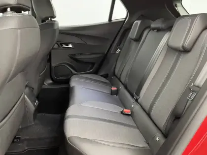 Photo 14 Peugeot 2008  PureTech 130 S&S EAT8