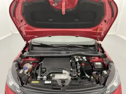 Photo 20 Peugeot 2008  PureTech 130 S&S EAT8