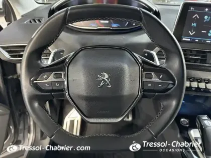 Photo 11 Peugeot 3008  Puretech 130ch S&S EAT8 Allure