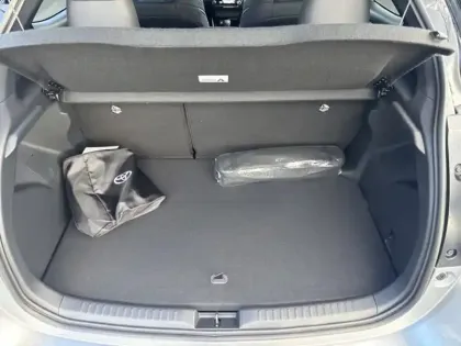 Photo 9 Toyota Yaris Gén. IV Ph1 NG Collection 5