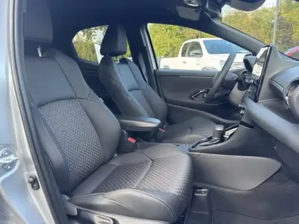 Photo 16 Toyota Yaris Gén. IV Ph1 NG Collection 5