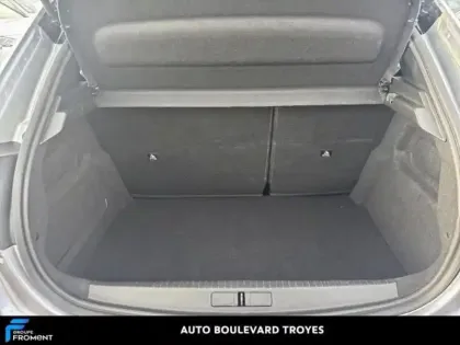 Photo 5 Peugeot 208 Gén. II Ph1 NG GT 5