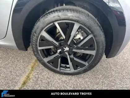 Photo 12 Peugeot 208 Gén. II Ph1 NG GT 5