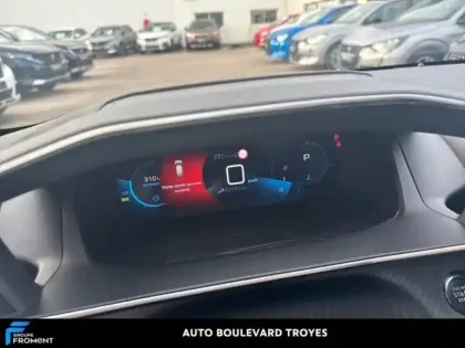 Photo 9 Peugeot 208 Gén. II Ph1 NG GT 5