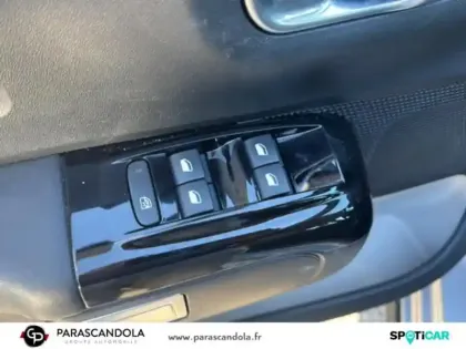 Photo 11 Citroën C3  1.2 PureTech 83ch S&S Shine Pack 123g