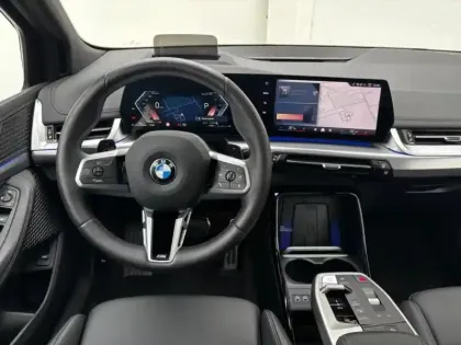 Photo 5 BMW Serie 2 Série 2 ActiveTourer 218i 136ch M Sport DKG7