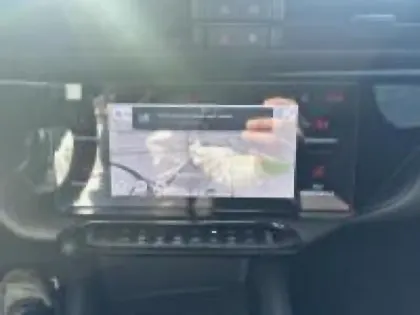 Photo 7 Alfa Romeo Junior  1.2 Ibrida 136ch Speciale DCT6