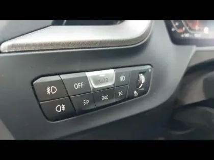 Photo 14 BMW Serie 1 Série 1 118iA 136ch M Sport DKG7