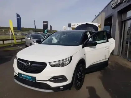 Photo 6 Opel Grandland X  1.2 Turbo 130ch Design Line BVA