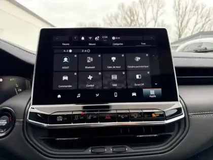 Photo 13 Jeep Compass  1.3 Turbo T4 240ch PHEV 4xe Overland AT6 eAWD