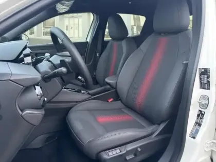 Photo 9 Alfa Romeo Junior  1.2 Ibrida 136ch Speciale DCT6