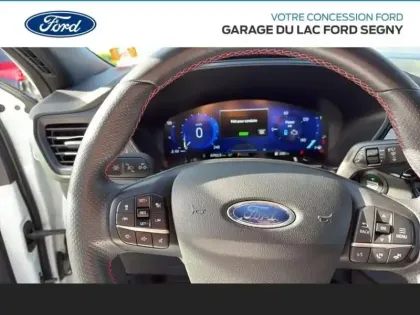 Photo 7 Ford Kuga  2.5 Duratec 190ch FHEV ST-Line X BVA i-AWD