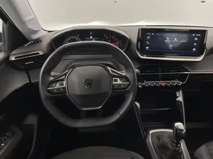 Photo 83 Peugeot 208  PureTech 100 S&S BVM6