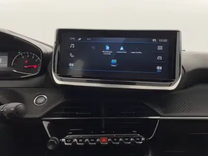 Photo 81 Peugeot 208  PureTech 100 S&S BVM6