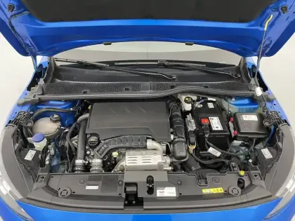 Photo 82 Peugeot 208  PureTech 100 S&S BVM6