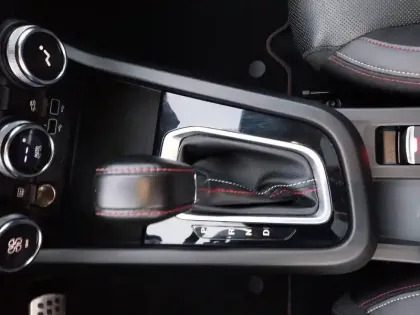 Photo 12 Renault Arkana  mild hybrid 160 EDC FAP - 22