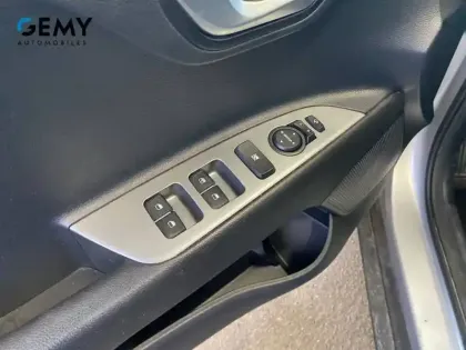 Photo 11 Kia Stonic  1.0 T-GDi 100 ch BVM6