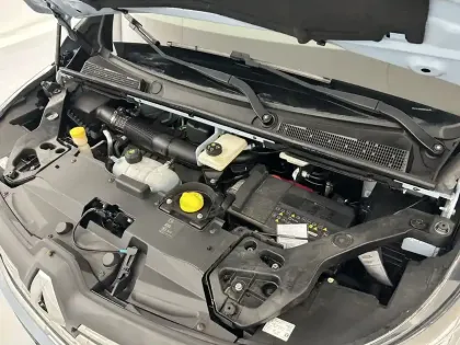 Photo 156 Renault Trafic  FGN L1H1 2800 KG BLUE DCI 150