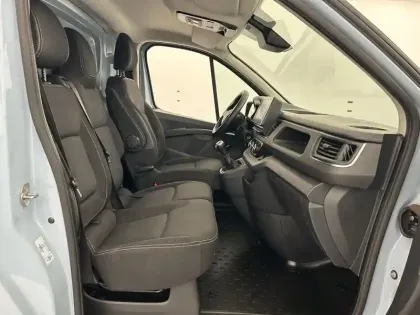 Photo 47 Renault Trafic  FGN L1H1 2800 KG BLUE DCI 150