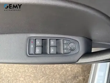 Photo 12 Renault Captur  TCe 90