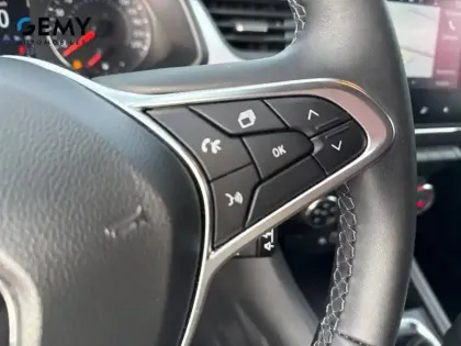 Photo 17 Renault Captur  TCe 90