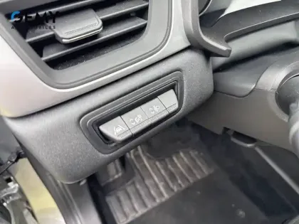 Photo 13 Renault Captur  TCe 90