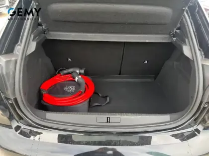 Photo 5 Peugeot 208  Electrique 50 kWh 136ch