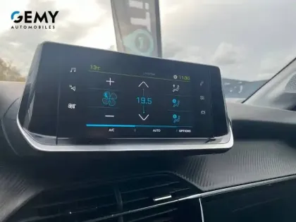 Photo 14 Peugeot 208  Electrique 50 kWh 136ch