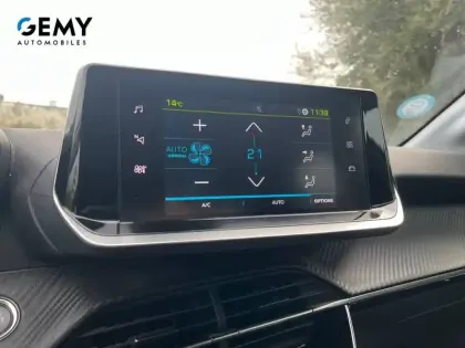 Photo 12 Peugeot 208  Electrique 50 kWh 136ch