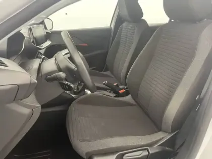 Photo 13 Peugeot 208  PureTech 75 S&S BVM5