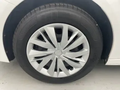 Photo 16 Peugeot 208  PureTech 75 S&S BVM5