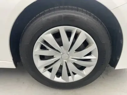 Photo 17 Peugeot 208  PureTech 75 S&S BVM5