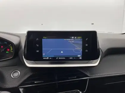 Photo 20 Peugeot 208  Electrique 50 kWh 136ch