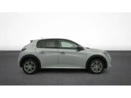 Photo 10 Peugeot 208  Electrique 50 kWh 136ch