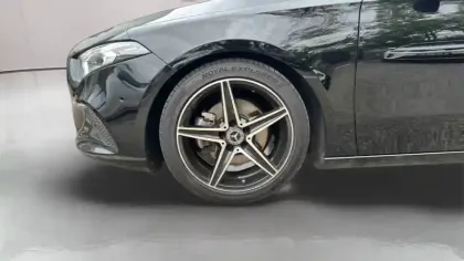 Photo 10 Mercedes Classe A  200 7G-DCT