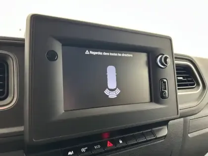 Photo 28 Renault Master  FGN TRAC F3300 L2H2 BLUE DCI 150