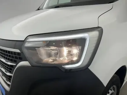 Photo 29 Renault Master  FGN TRAC F3300 L2H2 BLUE DCI 150